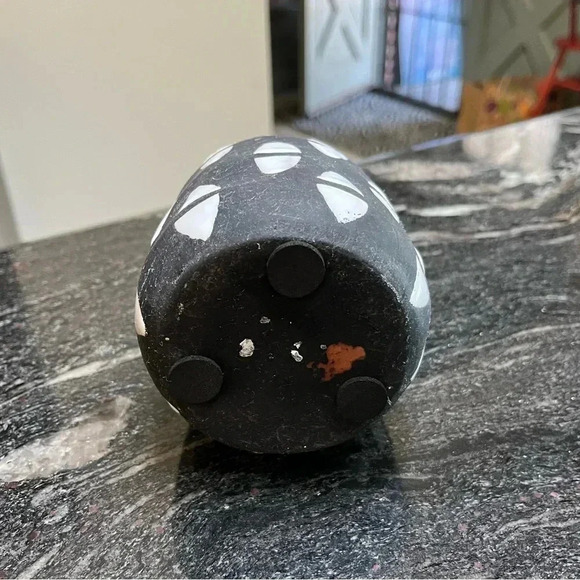 Pottery Vase Handcrafted Rustic Look Clay Gray/Black and White - Picture 6 of 6